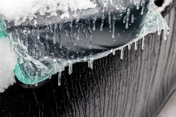 Help protect your view mirrors from the cold sing zip lock bags