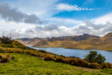 Antisana Ecological Reserve, La Mica lagoon. © Víctor Tamayo Fotos