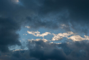 Fototapeta na wymiar Dark clouds in the sky