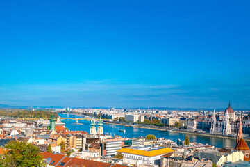Fototapeta na wymiar Nice view of the beautiful city of budapest, hungary. Great architecture.