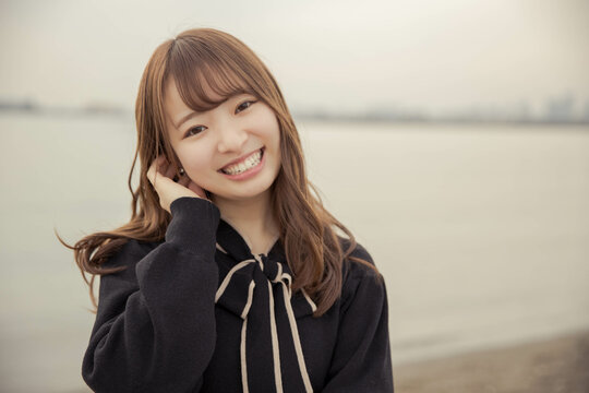 女性モデル