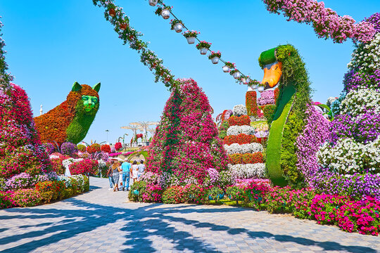 The cat and swan installations in Miracle Garden, on March 5 in Dubai, UAE