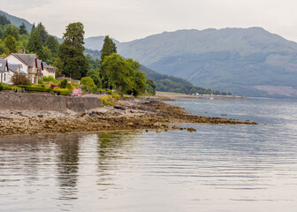 Obraz premium The famouis Waverley paddleboat steamer tour of Gare Loch and Loch Long from Dunoon, Scotland, UK