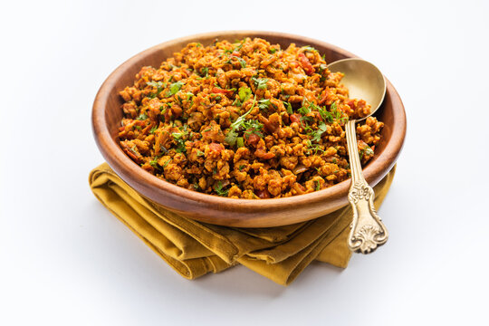 Egg bhurji, also known as Masala Anda Bhurji, is a scrambled eggs dish from India