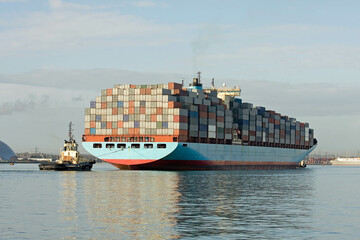 Container ship