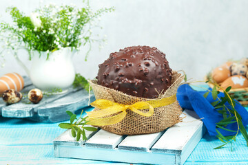 Easter cakes. Painted eggs. Easter background. Spring still life. Panettone with chocolate. 