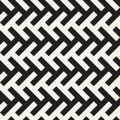 Vector seamless pattern. Repeating geometric elements. Stylish monochrome background design.