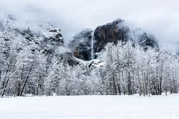 Wandcirkels aluminium Yosemite in snow © Serdar