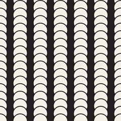 Fototapeta premium Vector seamless pattern. Repeating geometric elements. Stylish monochrome background design.