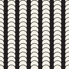 Vector seamless pattern. Repeating geometric elements. Stylish monochrome background design.