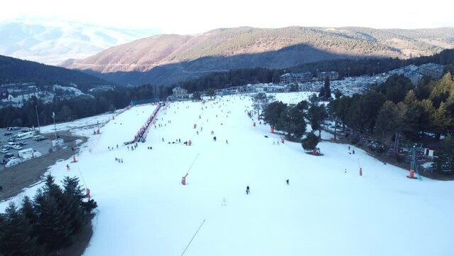Footage filmed in La Molina, in Catalu&ntilde;a with DJI Mini 2 in 4k. Zoom in.