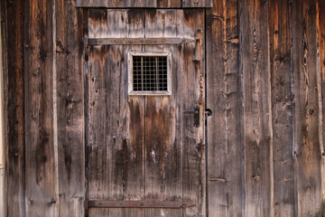 Fototapeta na wymiar Old Decorative Main Entrance Wooden Door.