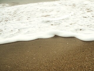 旅行中の鎌倉で見た砂浜