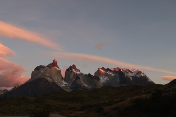 Fototapeta premium Sunrise at Torres del Paine National Park, Chile