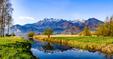 Fototapeta premium landscape at the lake kochel - bavaria