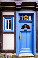 Fototapeta na wymiar old wooden door at a historic building