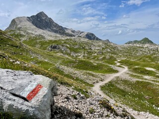 Hiking path leading to Mohnenfluh peak in Arlberg region. Vorarlberg, Austria.