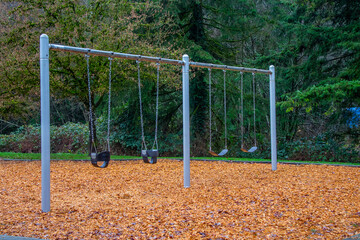 Brinquedos em um parque ao ar livre em Vancouver