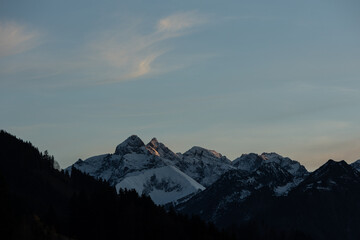 Obraz premium Trettachpitze und Hochfrotspitze
