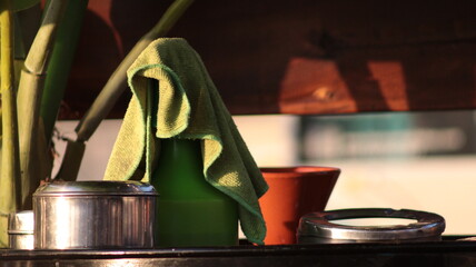 Sombras e cores, materiais de limpeza