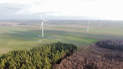 wind turbines farm © Patryk