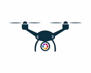 Fototapeta na wymiar Drone Logo Vector Icon Template.Simple Design Inspirations of a Drone with a Camera.