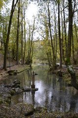 Fototapeta na wymiar Fontibre, nacimiento del Ebro. Situado en la provincia de Cantabria, España.