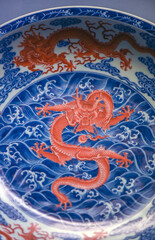 Dragon patterns and wave decorative patterns on ancient Chinese ceramics