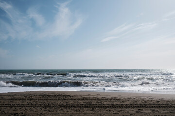 Spiaggia di Malaga in inverno controluce
