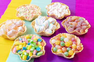 Leckere und bunte Süßigkeiten
