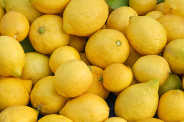 Ripe lemon sold in the market