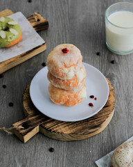 Bomboloni cake is sweet and high in carbohydrates.