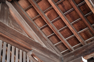 神社 手水舎の屋根