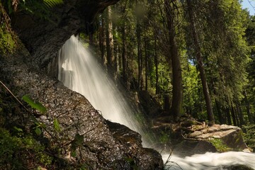 Obraz premium Zweribachwasserfall im Schwarzwald