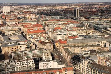 Obraz premium Berliner Häusermeer; Blick entlang der Glinkastraße nach Norden