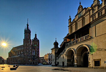 Cracow Cloth Hall and St. Mary church - obrazy, fototapety, plakaty