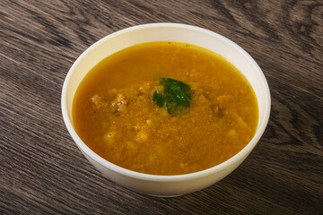 Pea soup with smoked meat