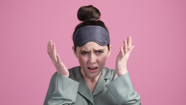 Lady impressed disbelief distrust story isolated pastel color background