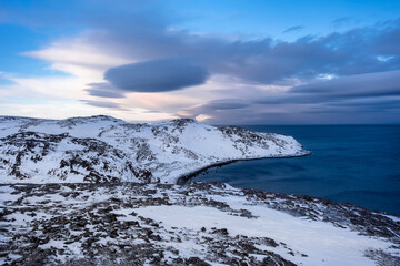 The coast of the Barents Sea at the end of February.