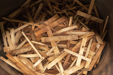 oak chips are used for tincture of cognac