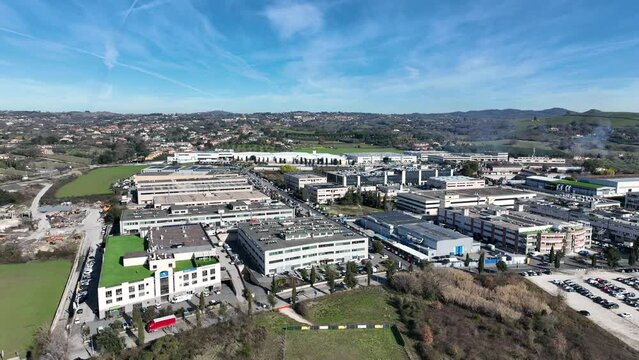 La zona industriale di Formello, paese vicino Roma.
Vista aerea del complesso industriale di Formello.