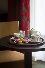 Service thé avec macaron