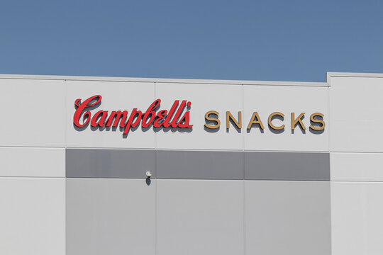 Campbell's Snacks Distribution Center. Campbells snacks include Pepperidge Farm cookies, Goldfish crackers, and Cape Cod potato chips.