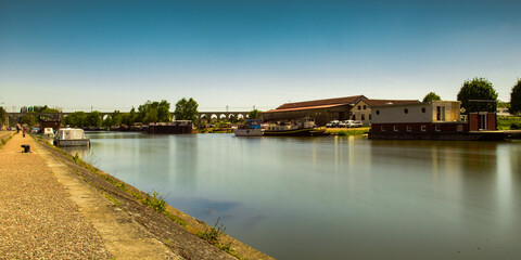 Obraz premium View on the city of Saint Mammes