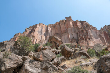 Fototapeta na wymiar view of volcanic rock in ihlara valley canyon, cappadocia