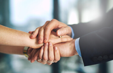 Obraz premium Putting the human touch into business. Cropped shot of two colleagues holding hands.