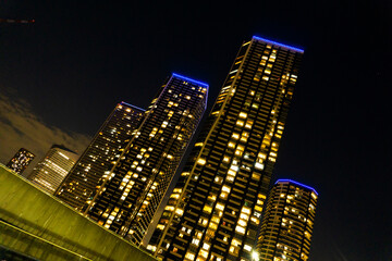 Fototapeta na wymiar Night view of high-rise condominiums in Tokyo, Japan_32