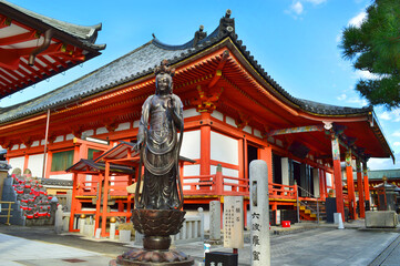 京都市の六波羅蜜寺01 - obrazy, fototapety, plakaty