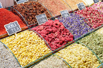 Tea mixtures and dried flower buds