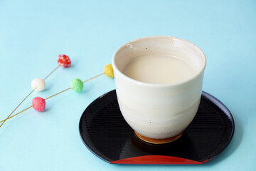 日本の伝統的な飲み物の甘酒
